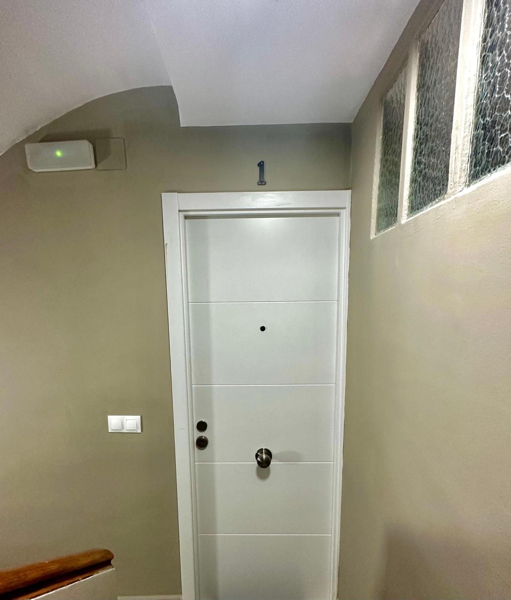 Lovely Studio Apartment 马拉加 外观 照片